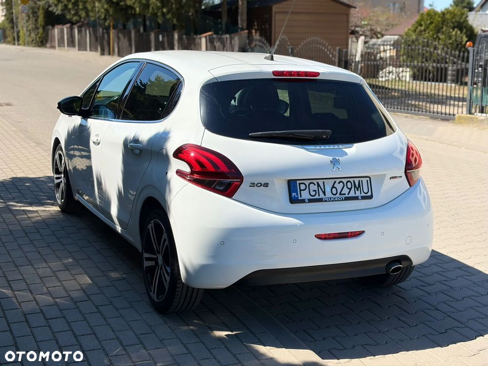 Peugeot 208 PureTech 110 Stop & Start Tech Edition - 11