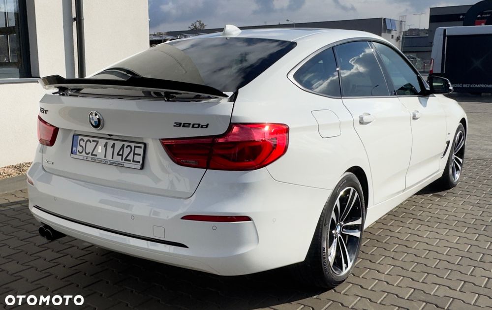 BMW 3GT 320d xDrive Sport-Aut Sport Line - 35