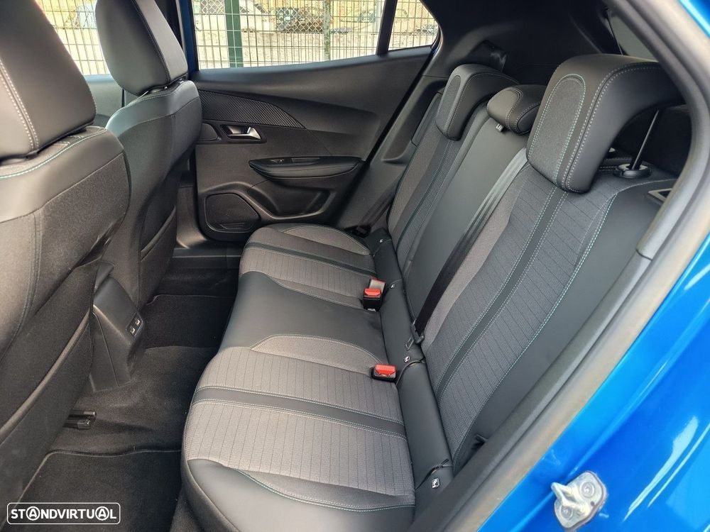 Peugeot e-2008 50 kWh Allure - 12