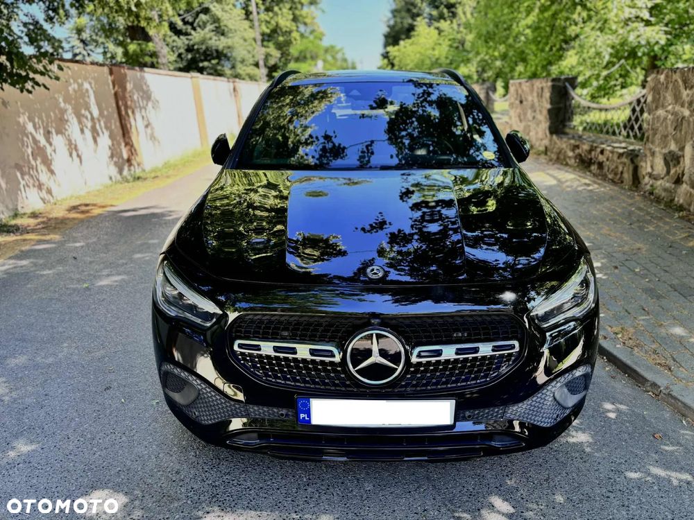 Mercedes-Benz GLA 200 d 4-Matic AMG Line - 1