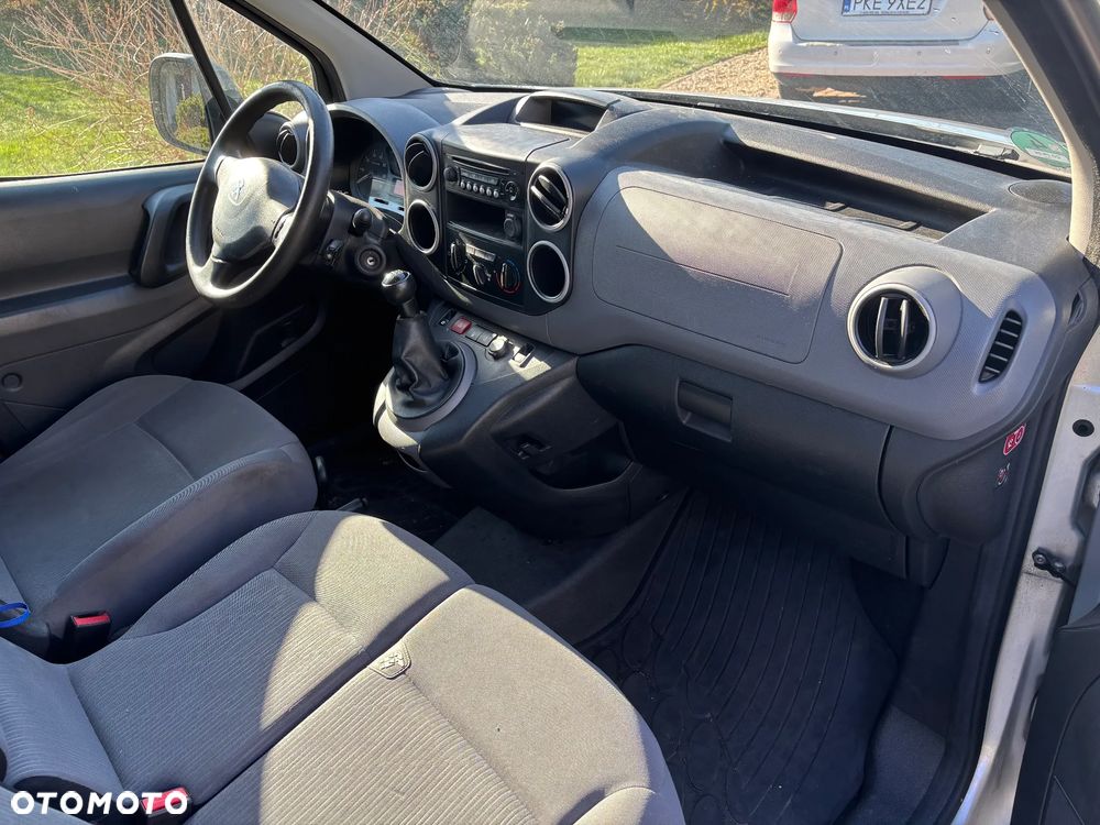Peugeot PARTNER - 17