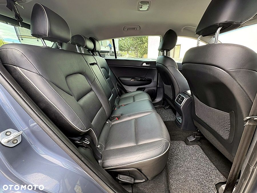 Kia Sportage 1.6 GDI 2WD DREAM-TEAM EDITION - 23