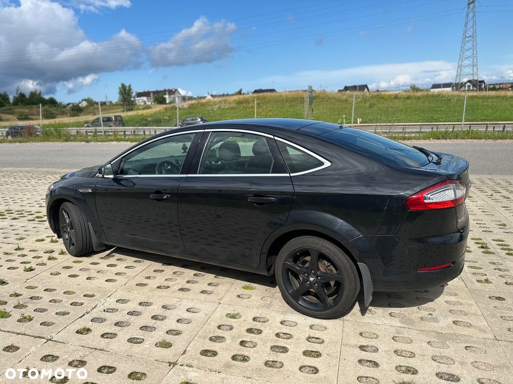 Ford Mondeo - 8