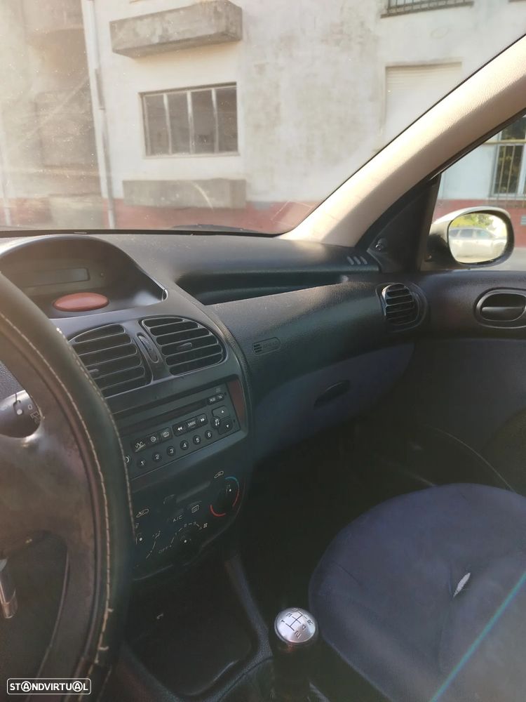 Peugeot 206 1.4 HDi XR - 19