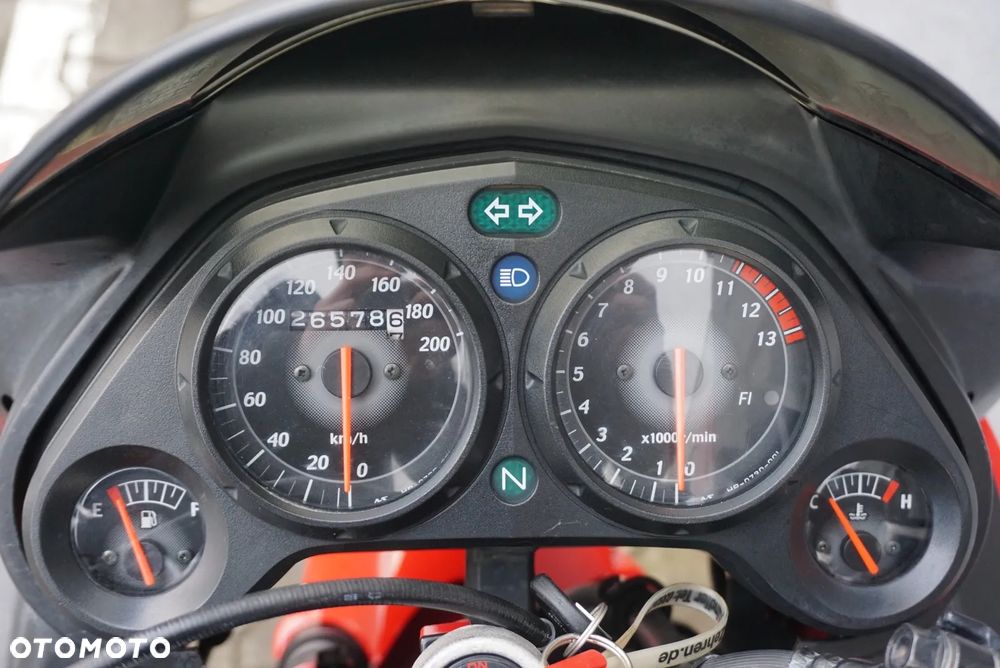 Honda CBR - 16