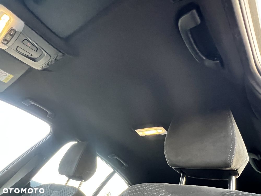 BMW Seria 1 118i M Sport Shadow - 26