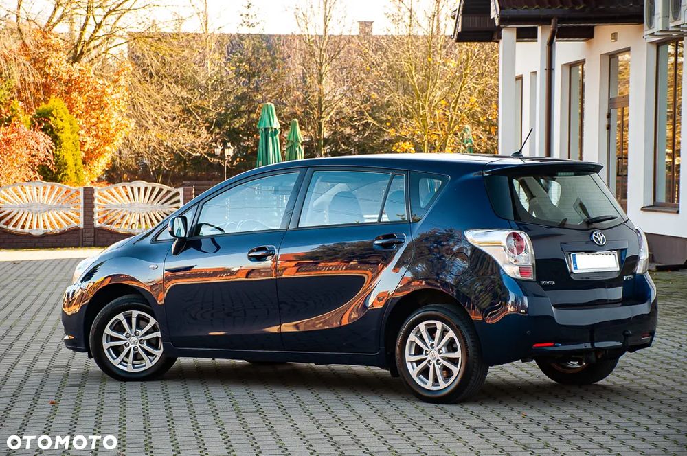 Toyota Verso 1.8 5-Sitzer Executive - 17