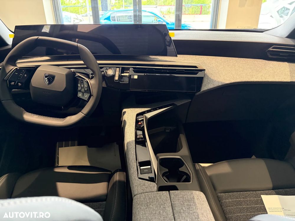 Peugeot 3008 1.2 Hybrid 145 e-DCS6 Allure - 7