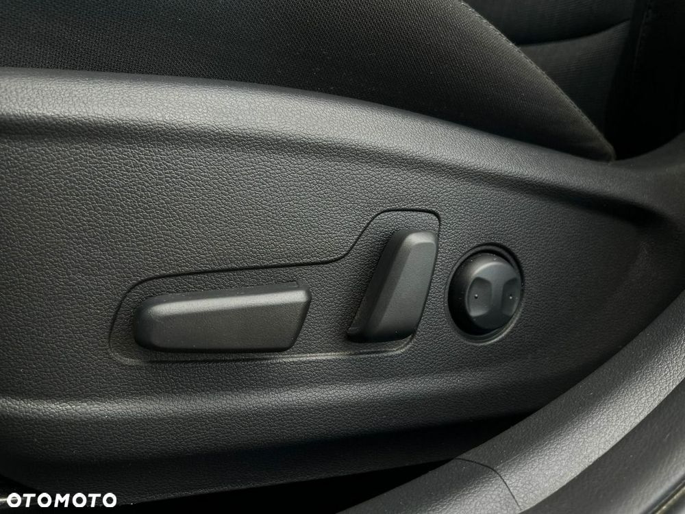 Hyundai Kona 1.6 T-GDI Premium DCT - 15