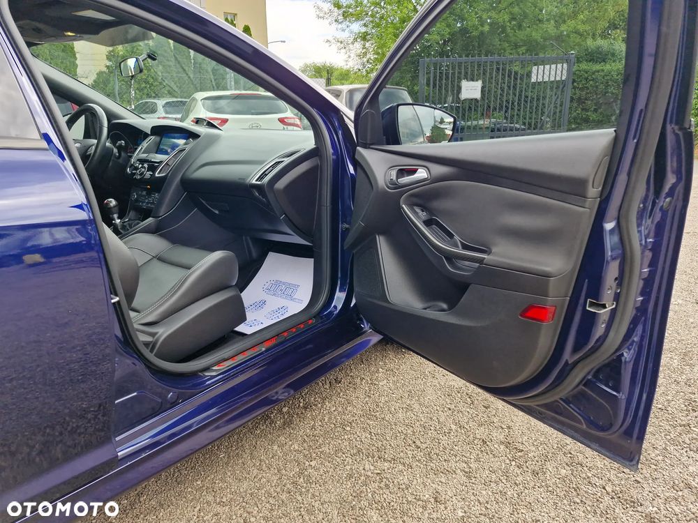 Ford Focus 2.0 EcoBoost ST mit Leder-Exclusiv-Paket - 15