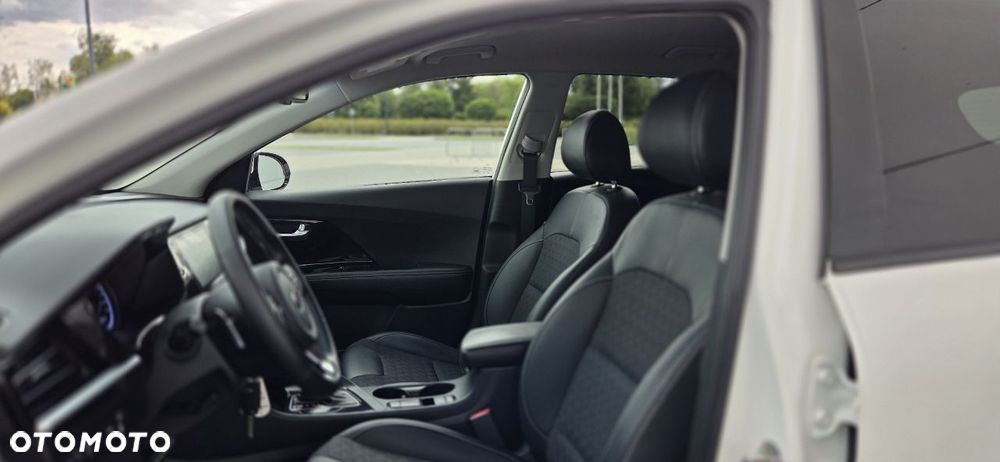 Kia Niro 1.6 GDI 2WD Vision - 36