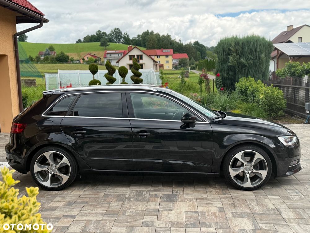 Audi A3 Sportback 2.0 TDI S line Sportpaket - 3