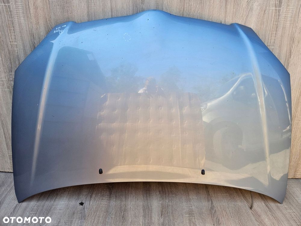 toyota corolla e12 02-06 maska 8q3 h/b - 1