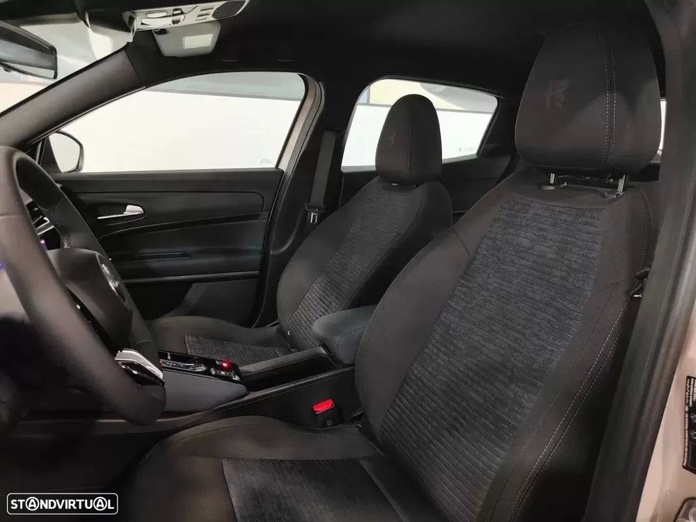 Alfa Romeo Junior Elletrica 50 kWh Launch Edition - 8