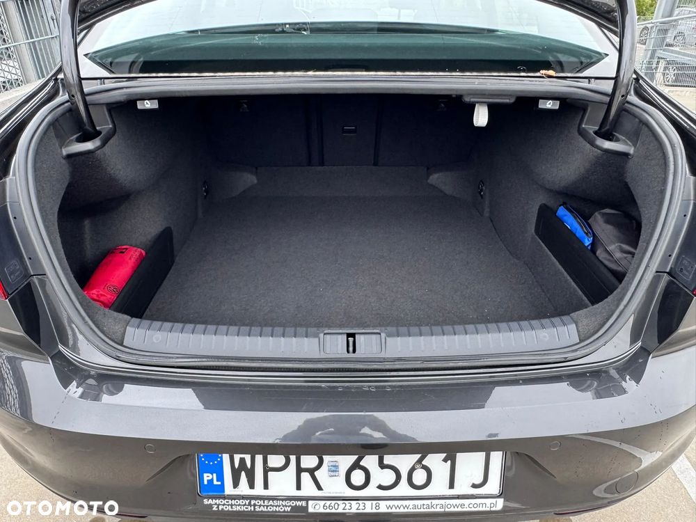 Volkswagen Passat 2021