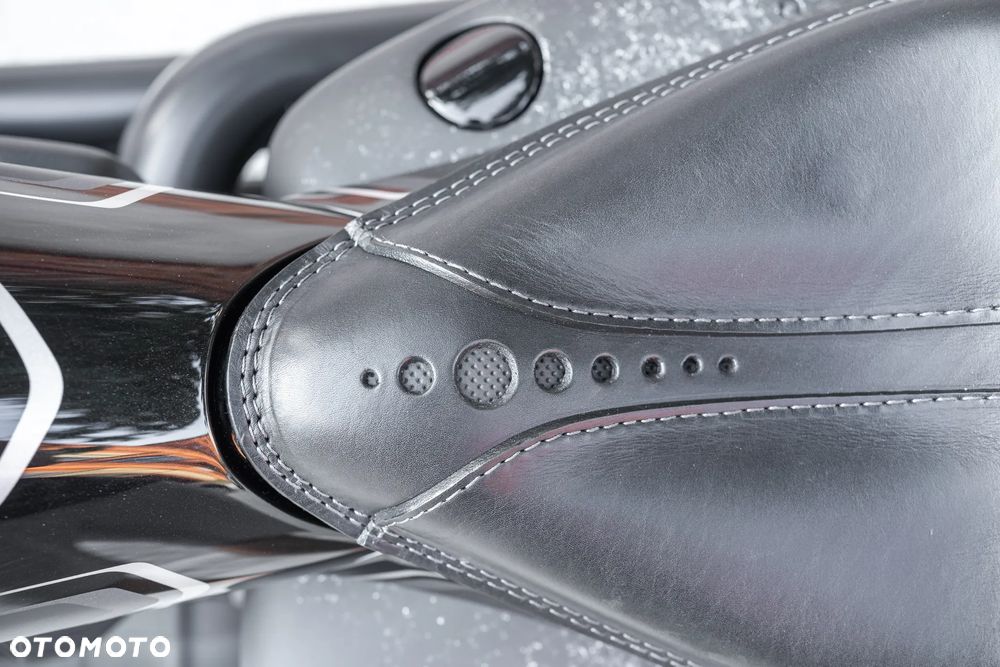 Harley-Davidson Sportster Forty-Eight - 25