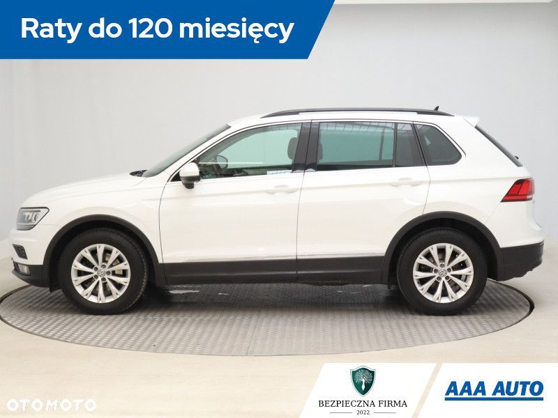 Volkswagen Tiguan - 4