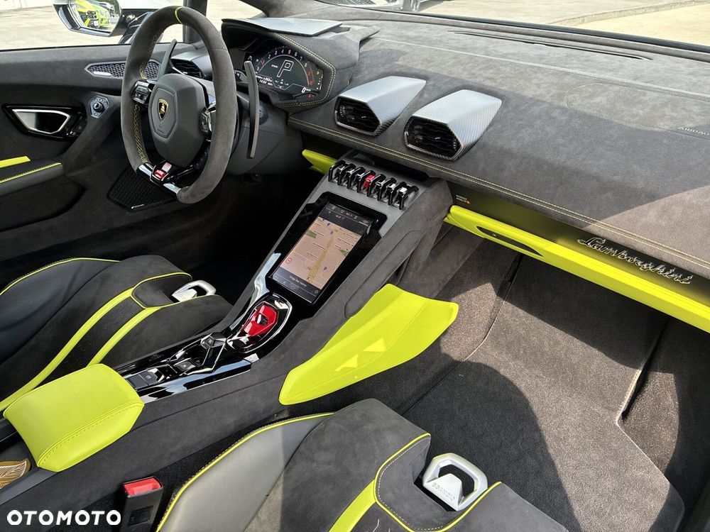 Lamborghini Huracan - 12