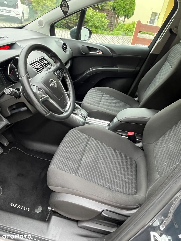 Opel Meriva - 12