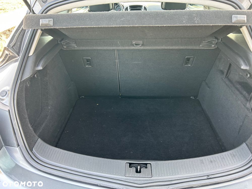 Opel Astra 1.4 T Active - 21