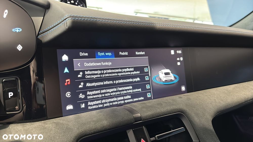 Porsche Taycan 105kWh Turbo S - 29