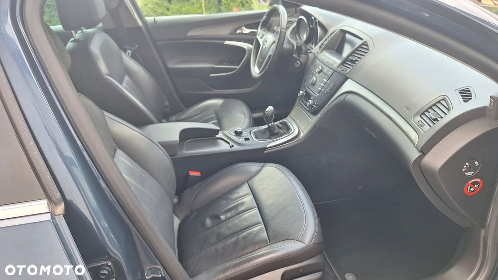 Opel Insignia 1.6 Turbo Sports Tourer - 11