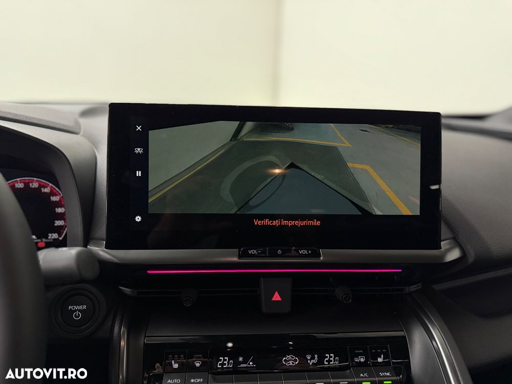 Toyota C-HR 2.0 HEV 197 CP 4x2 CVT Luxury - 20