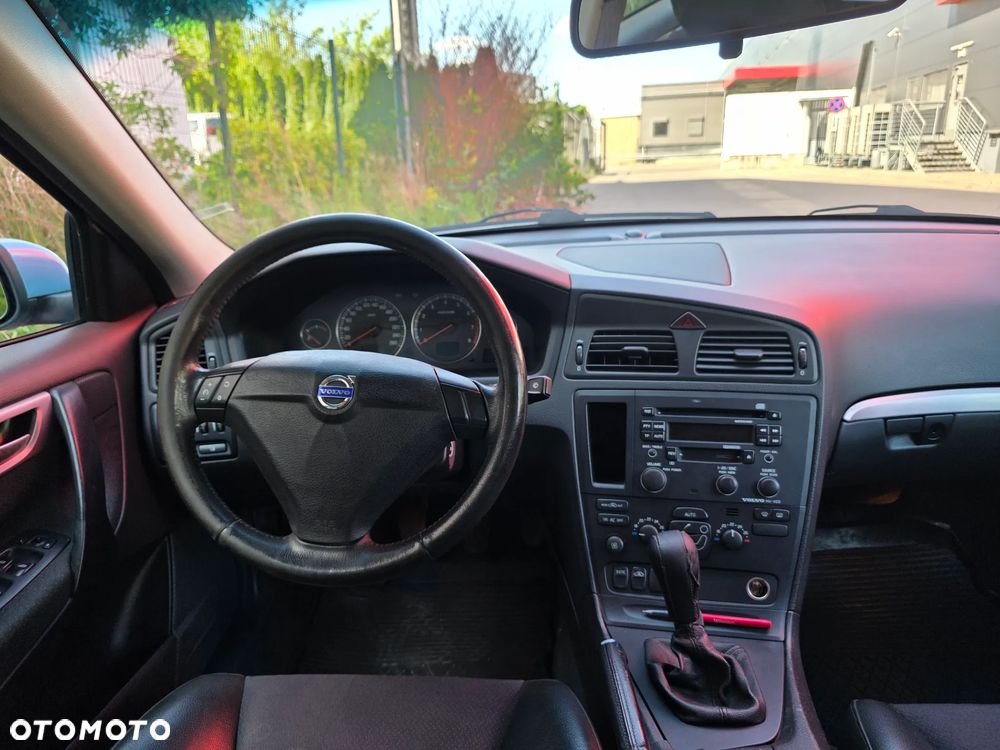Volvo S60 2.4 Premium - 8