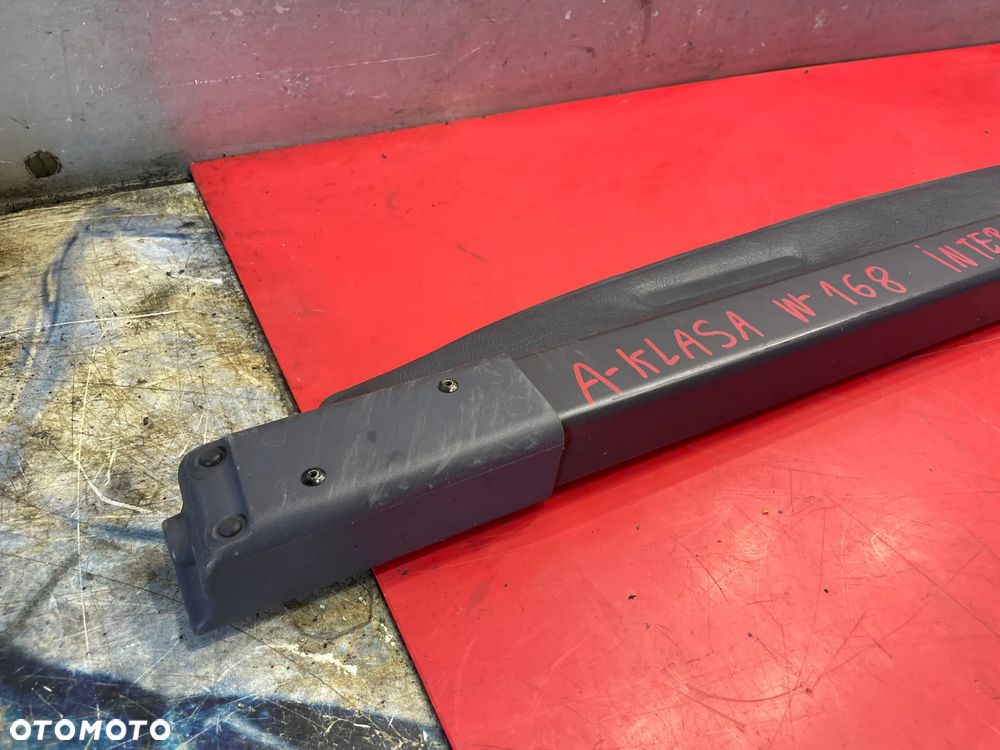 ROLETA BAGAŻNIKA MERCEDES W168 - 4