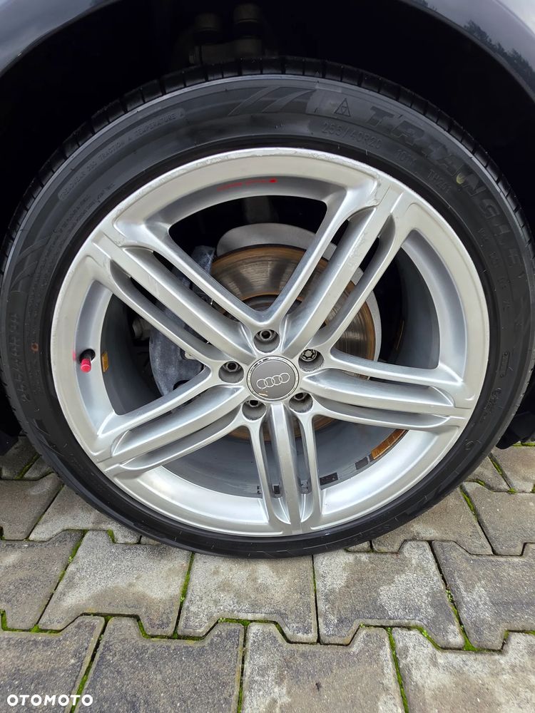 Audi A6 Avant 2.0 TDI quattro S tronic - 13