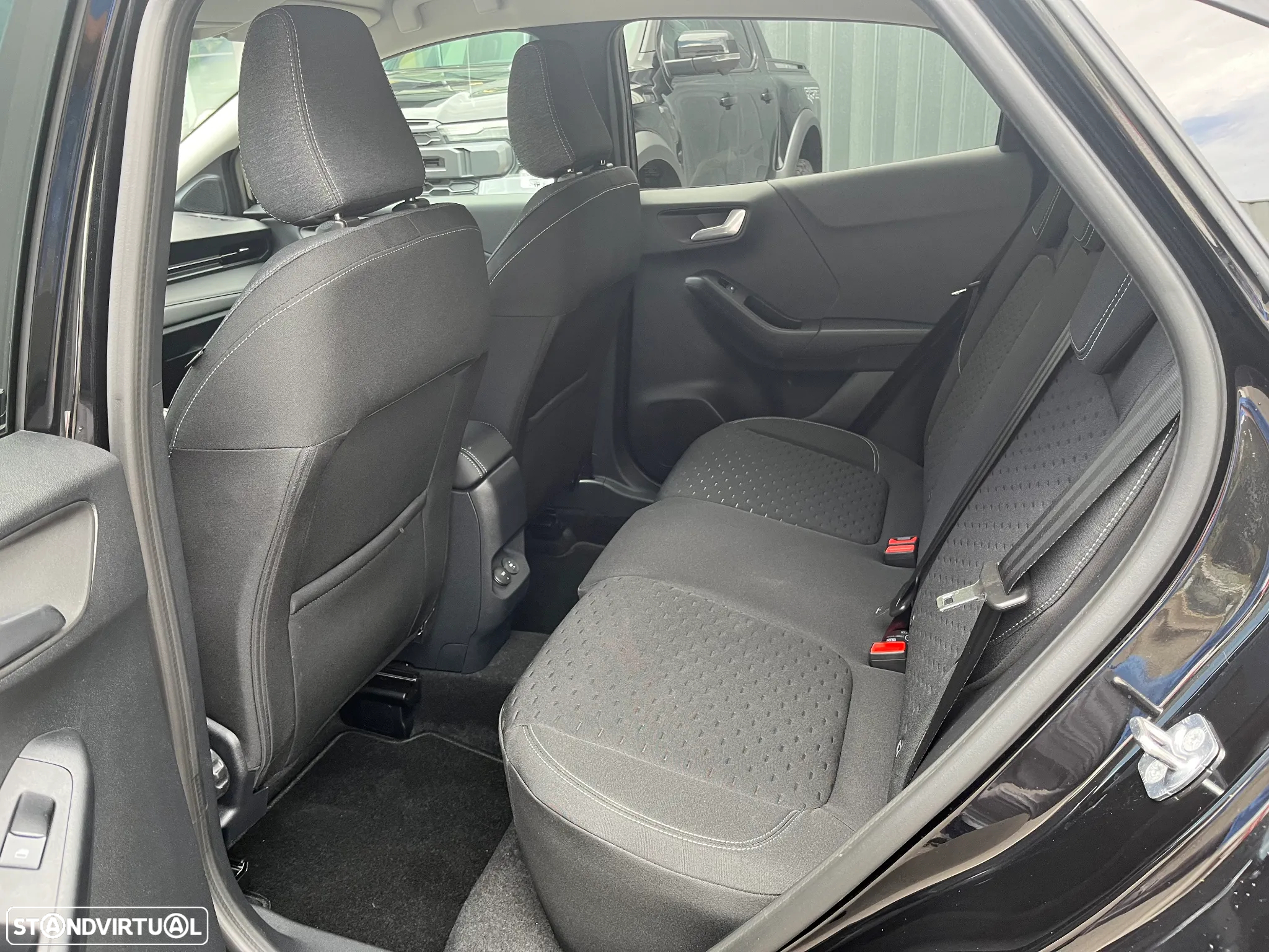 Ford Puma 1.0 EcoBoost MHEV Titanium - 10