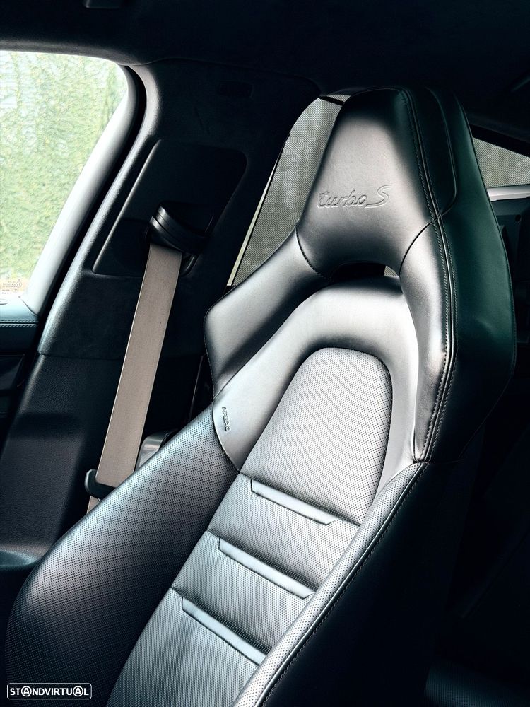 Porsche Panamera Turbo S E-Hybrid - 16