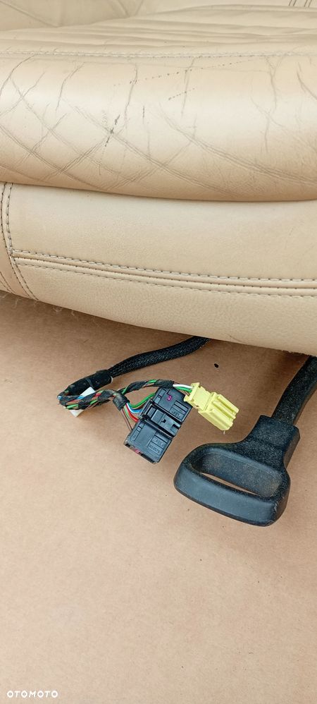 Fotele kanapa boczki podłokietnik komplet skóra VW Passat B6 - 16