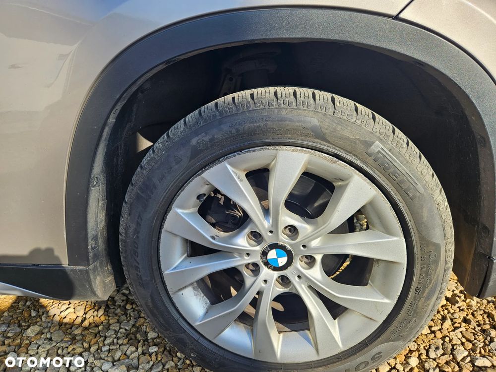 BMW X1 xDrive20d - 8