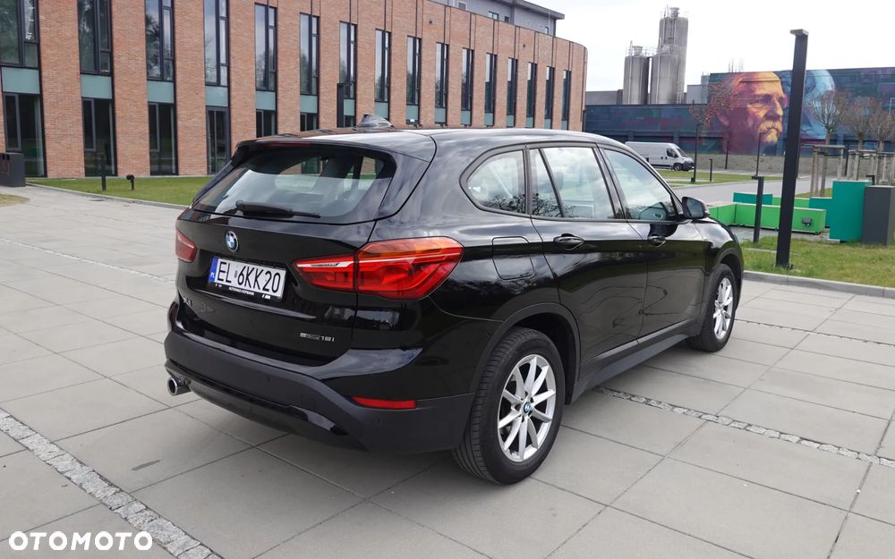 BMW X1 sDrive18i Advantage - 6