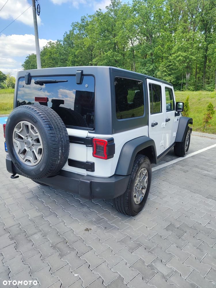 Jeep Wrangler 3.6 Unlim Rubicon - 12