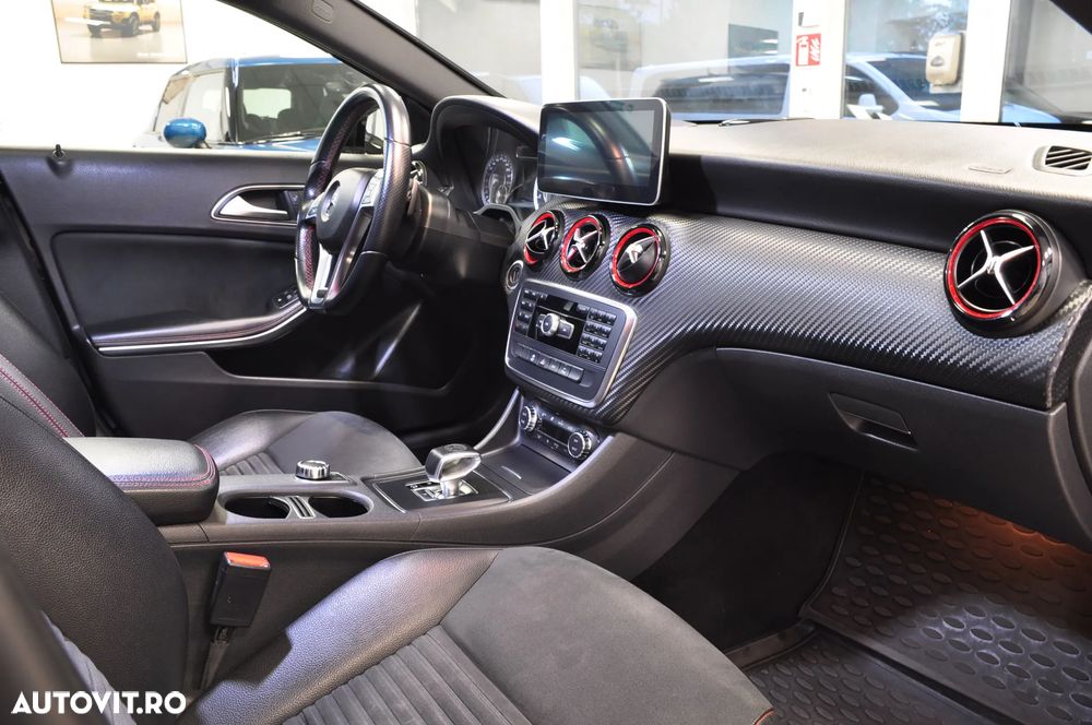 Mercedes-Benz A 45 AMG 4Matic Aut. - 9
