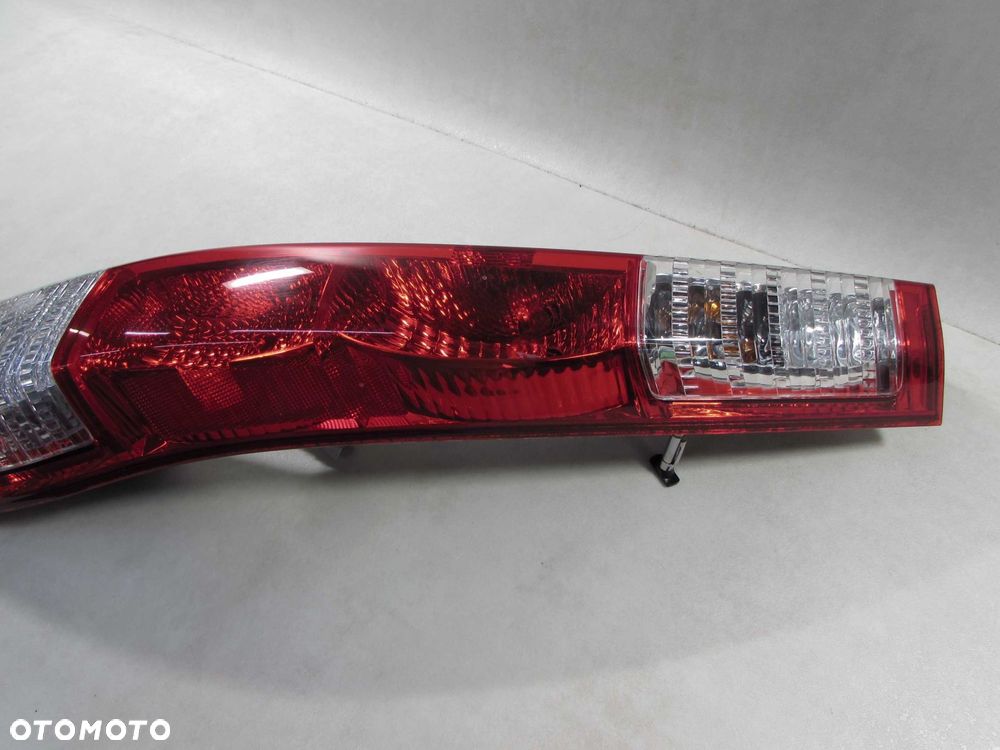 HONDA CR-V CRV II LIFT LAMPA TYL PRAWA 33500-SCA-E110-M1 04-06 - 4