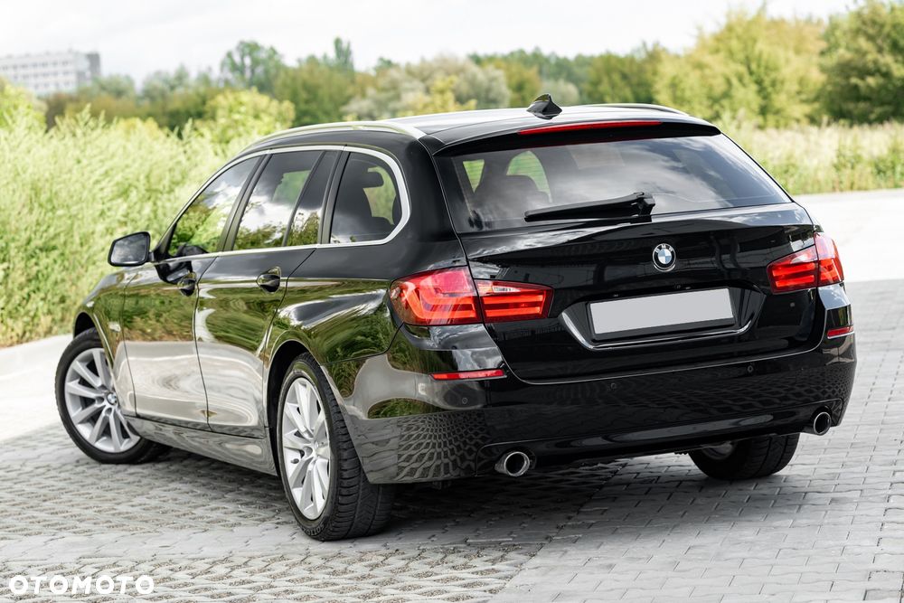 BMW Seria 5 535d xDrive Sport-Aut - 13