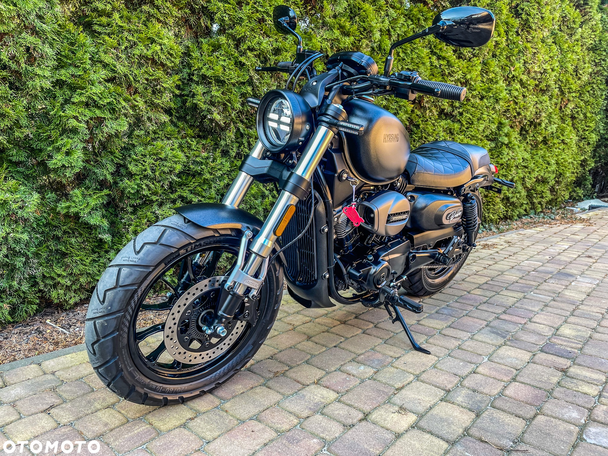 Hyosung GV - 6