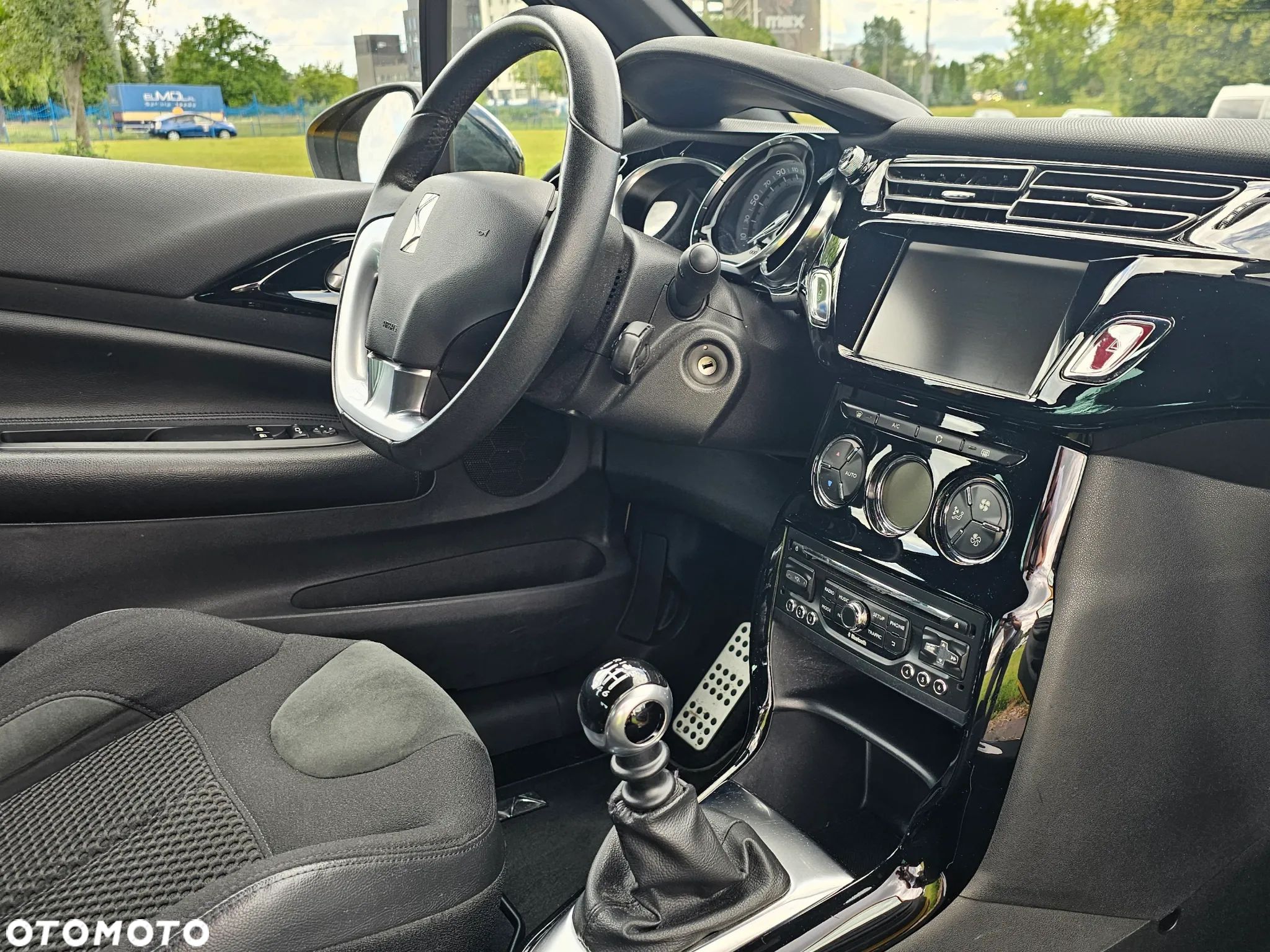 Citroën DS3 1.6 THP SportChic - 1