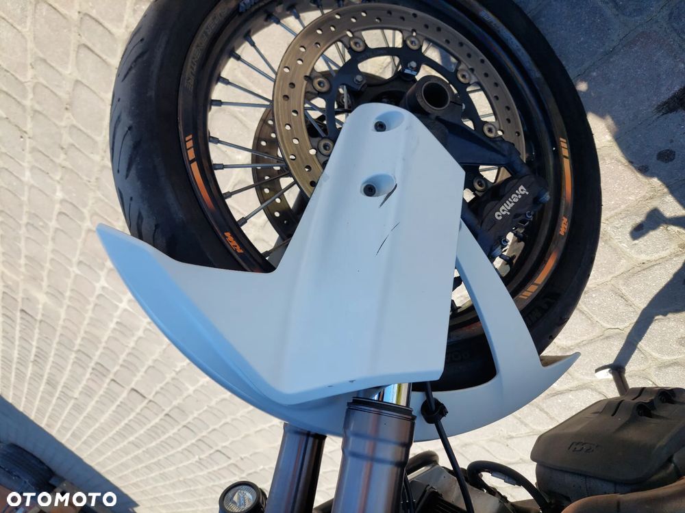 KTM Super Adventure - 16