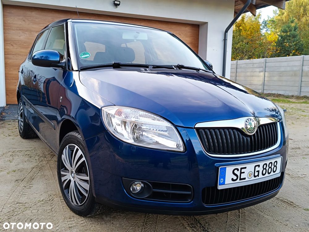 Skoda Fabia 1.4 16V Ambition Plus - 1