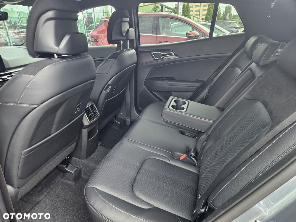 Kia Sportage 1.6 T-GDI Black Edition 2WD DCT - 22