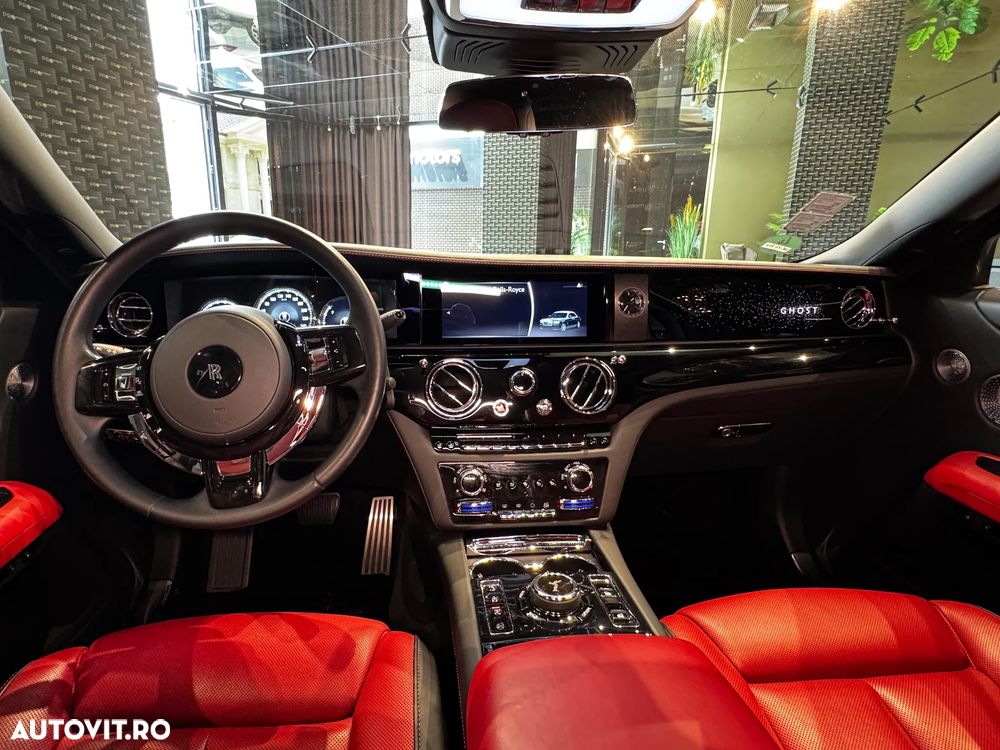 Rolls-Royce Ghost - 17
