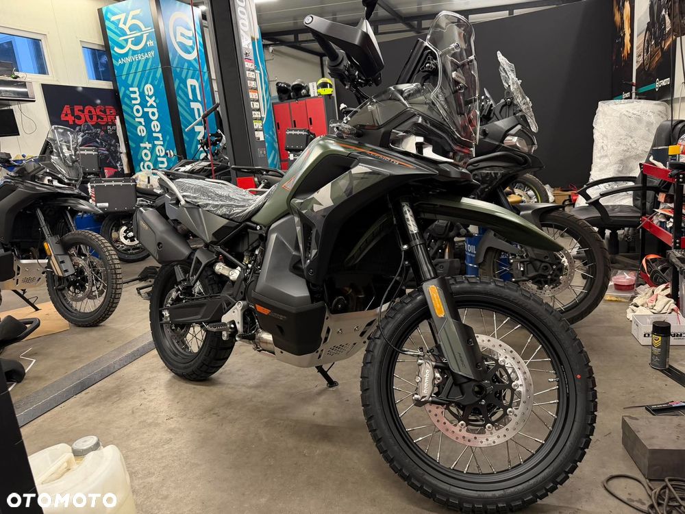 CFMoto MT-X - 6