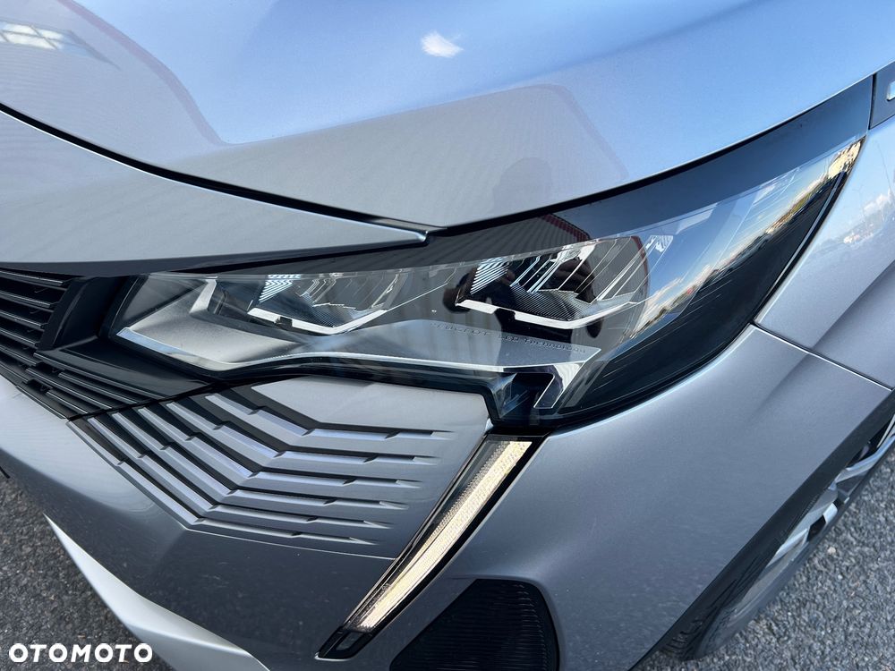 Peugeot 3008 1.5 BlueHDi Allure Pack S&S EAT8 - 34