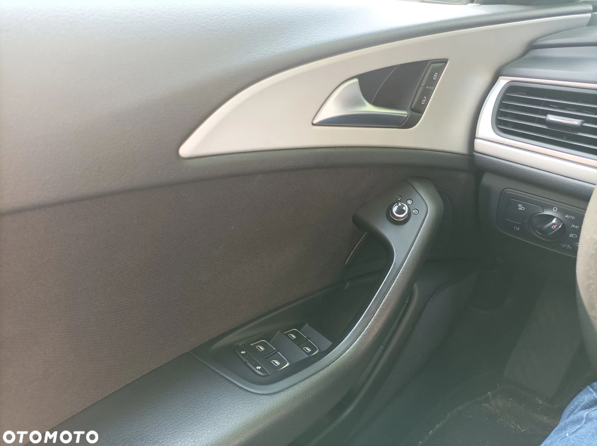 Audi A6 2.0 TDI ultra S tronic - 22