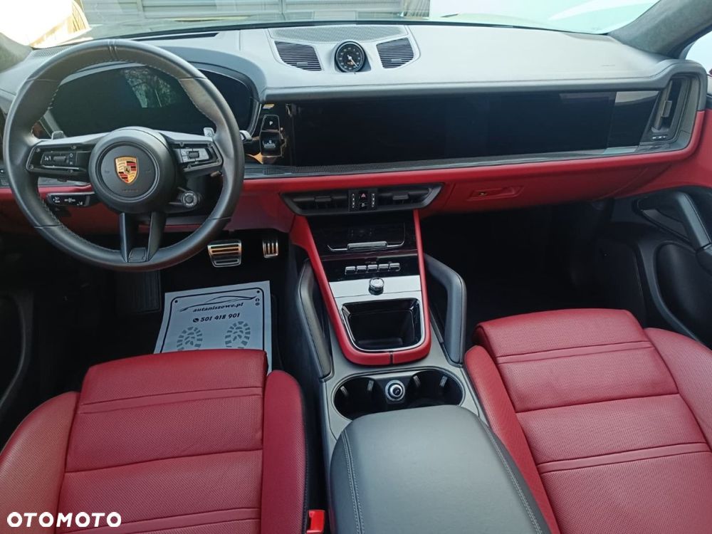 Porsche Cayenne - 22