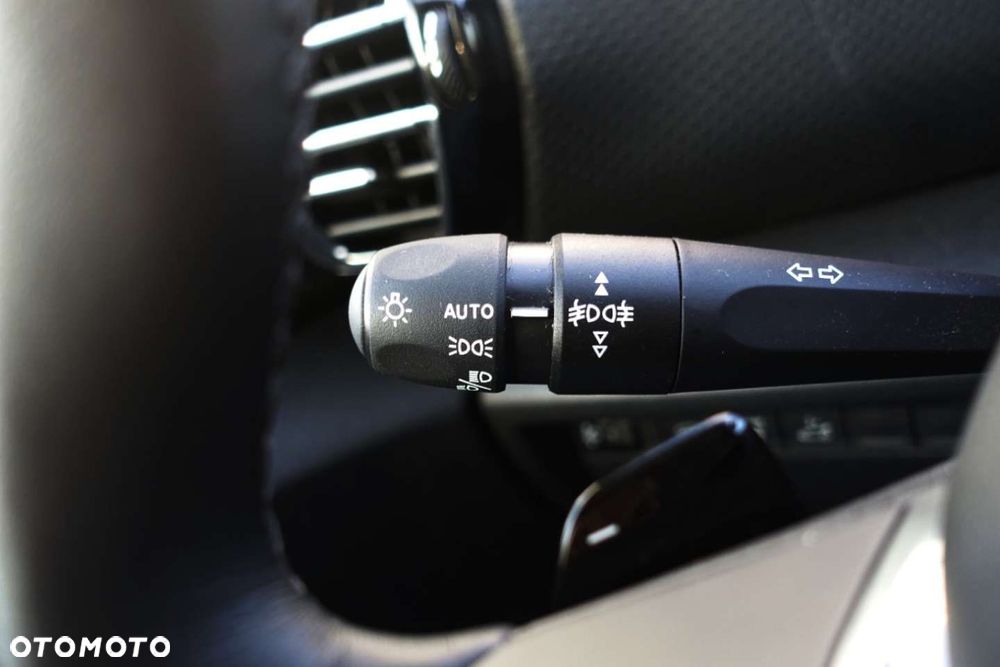 Citroën C4X 1.2 PureTech Shine S&S EAT8 - 14